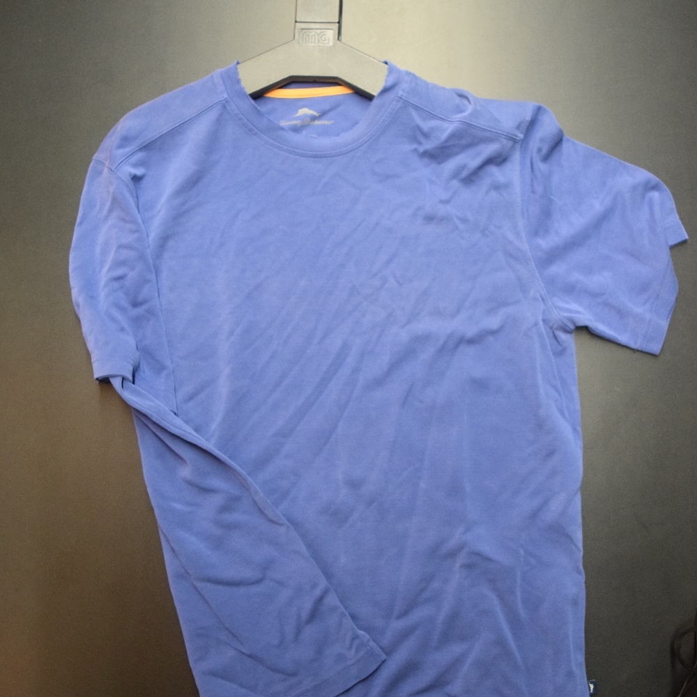 TOMMY BAHAMA FRAYED T